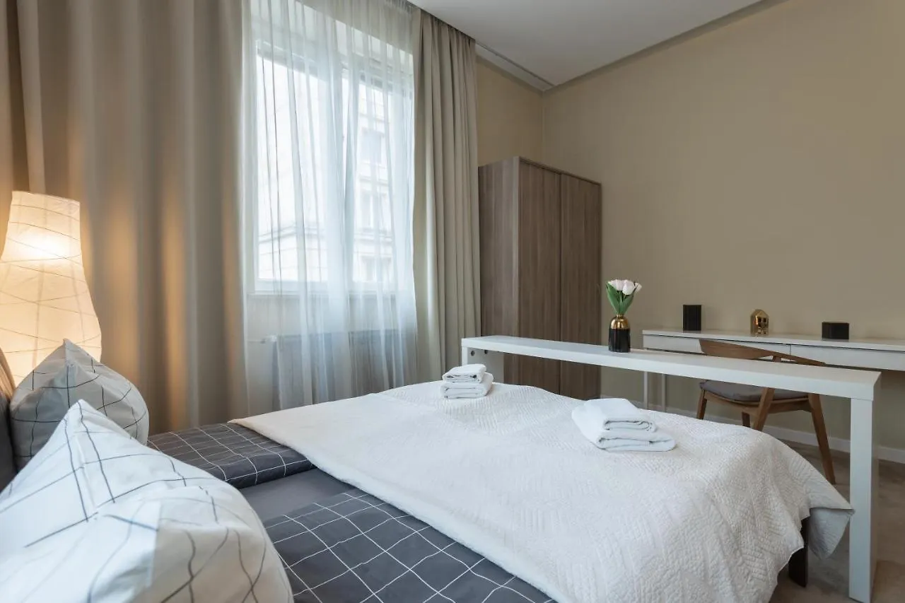 Central Warsaw Apartment - Great Location - Bright And Stylish Apartment In The Center - Plac Konstytucji
